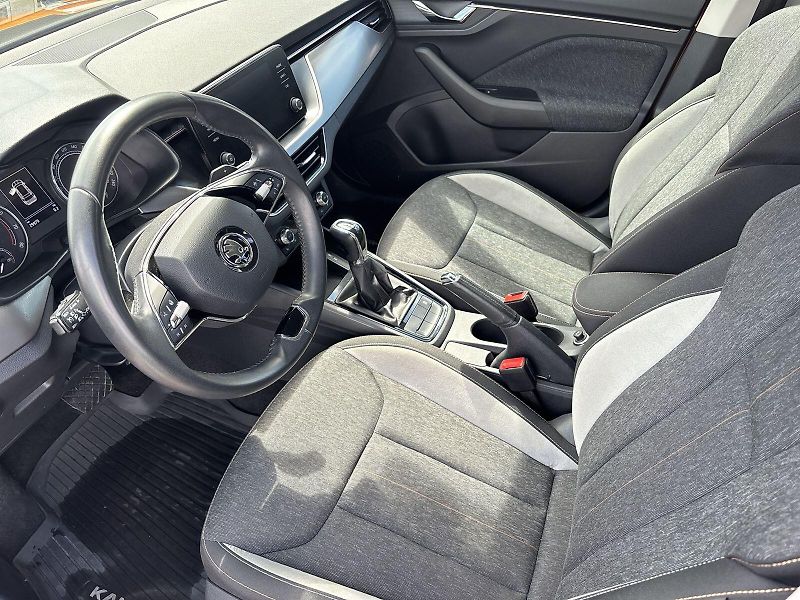 Škoda Kamiq (2023) 1.5 TSI DSG Style - fotka 7 z 29