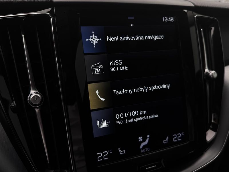 Volvo XC60 D4 AWD MOMENTUM PRO  - fotka 31 z 42