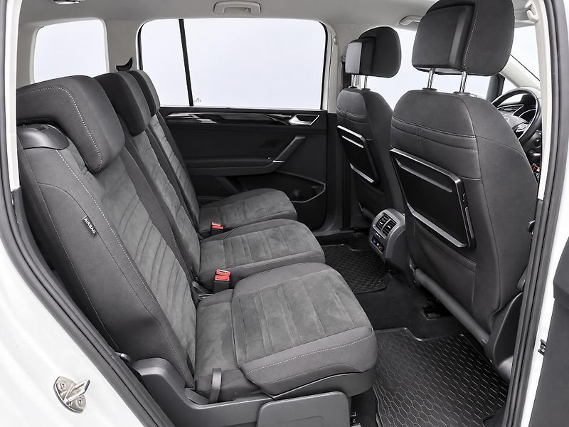 Volkswagen Touran 1,4 TSI Highline CZ Aut.klima - fotka 13 z 36