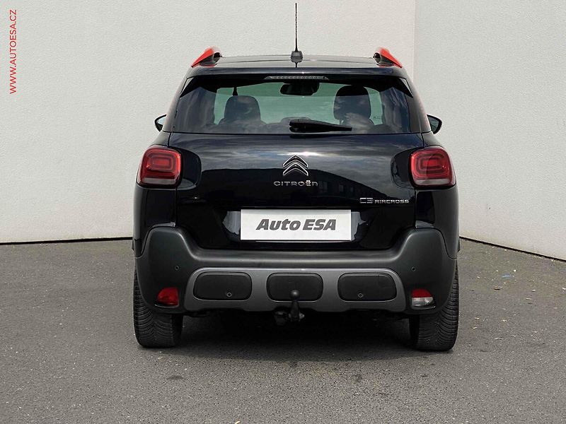 Citroën C3 Aircross (2020) 1.2PT, Shine, AT, panor - fotka 5 z 18