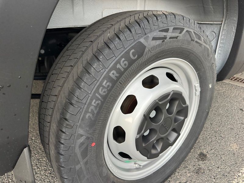 Iveco Daily (2026) 35S14 V L2H2 NOVÉ - fotka 49 z 49