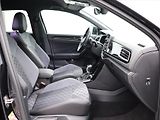 Volkswagen T-Roc 2,0 TSI 140kW R-Line 4M DPH - náhled 13