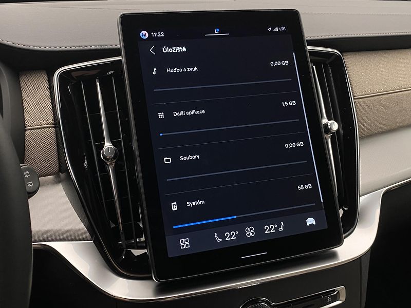 Volvo XC90 (2026) B5 AWD AUT CORE 7míst - fotka 55 z 56