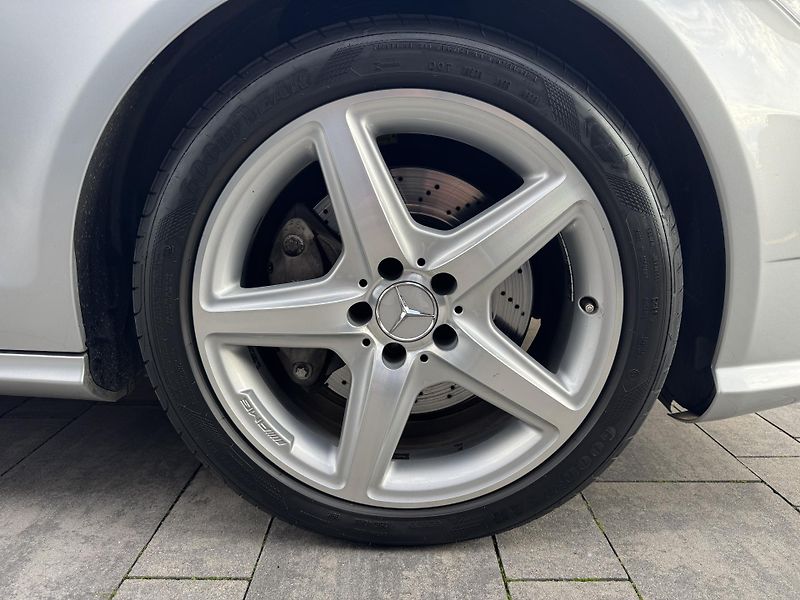 Mercedes-Benz CLS (2014) 350 CDI, 4Matic, AMG - fotka 54 z 64