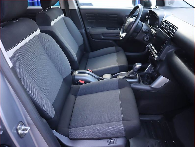 Citroën C3 Aircross (2019) 1.2 PureTech, Automat, Navi - fotka 9 z 23