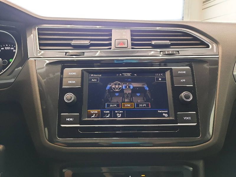 Volkswagen Tiguan (2022) Life 2.0 TSI 4Motion (140kW/19 - fotka 20 z 29