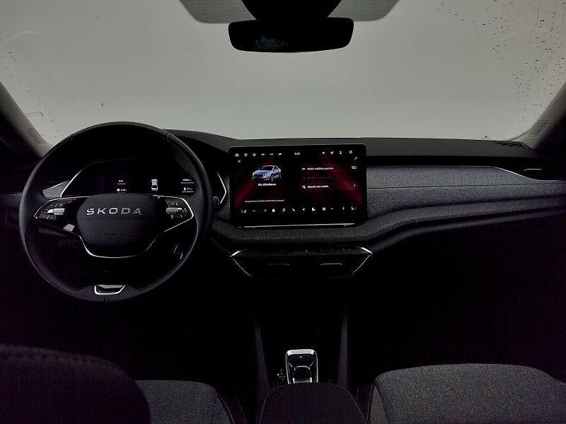 Škoda Octavia (2025) Top Selection 1,5 Tsi 110 Kw D - fotka 5 z 36