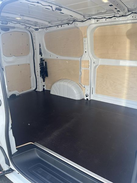Volkswagen Transporter (2025) 2,0 TDI 81kW KR - fotka 12 z 16
