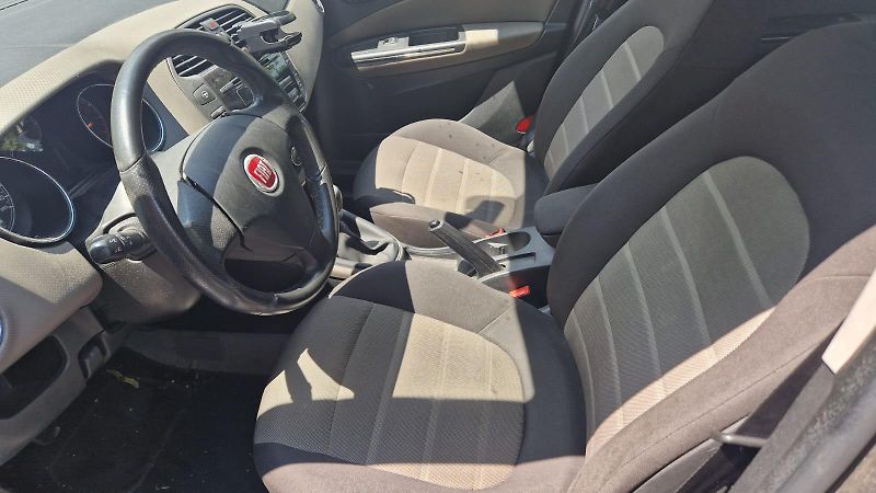 Fiat Bravo (2011) Fiat BRAVO 1.4 16V Turbo 120k  - fotka 12 z 13