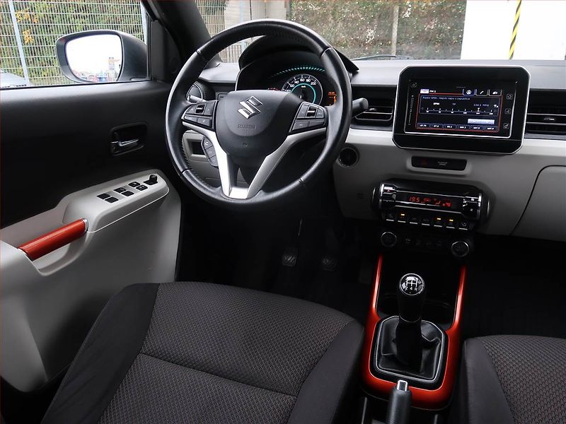 Suzuki Ignis (2019) 1.2 AllGrip, 4X4, Serv.kniha - fotka 7 z 19