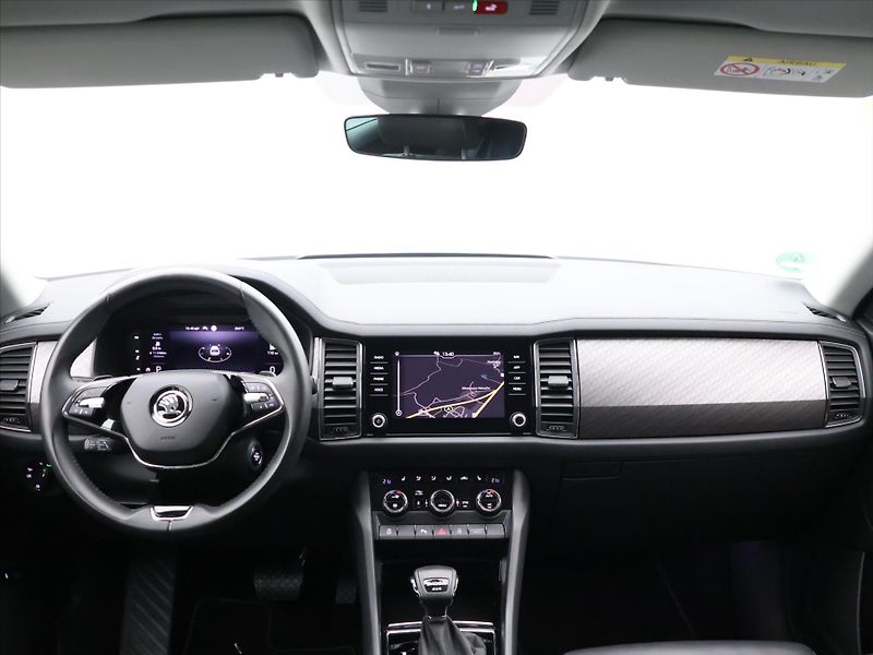 Škoda Kodiaq 2,0 TDI 4x4 DSG Style Plus DPH - fotka 30 z 39