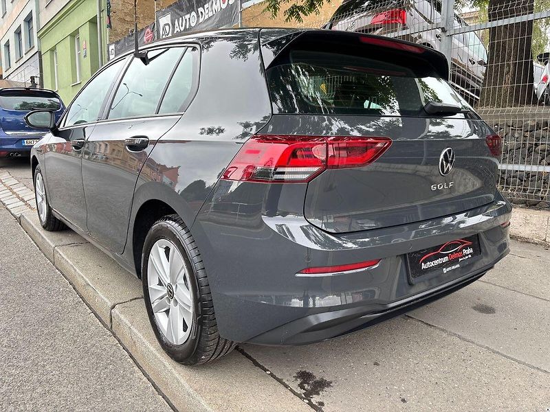 Volkswagen Golf 1.5TSi/2023/1M.LIFE.DPH.ACC-ZÁ - fotka 4 z 52