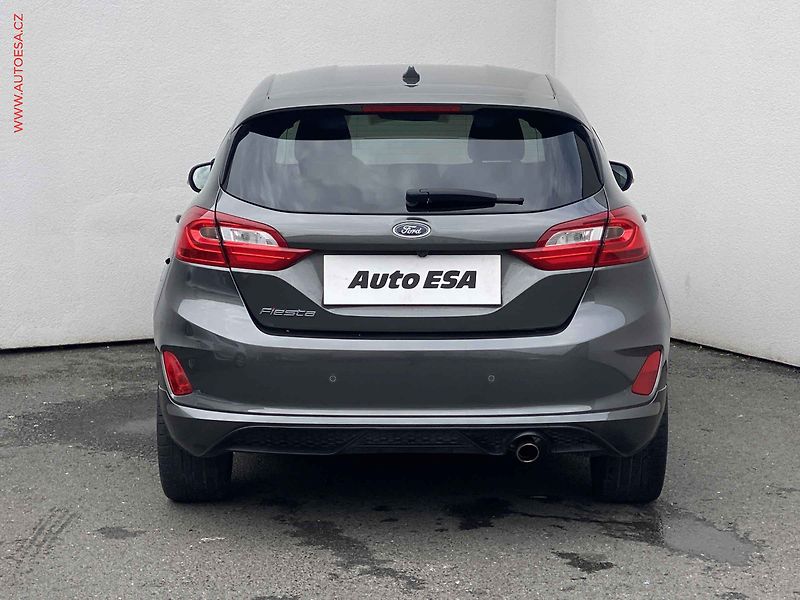 Ford Fiesta (2019) 1.0 EB, ST-Line, navi, kamera - fotka 5 z 18