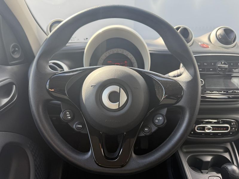 Smart Forfour (2018) EQ plná servisní historie - fotka 21 z 30