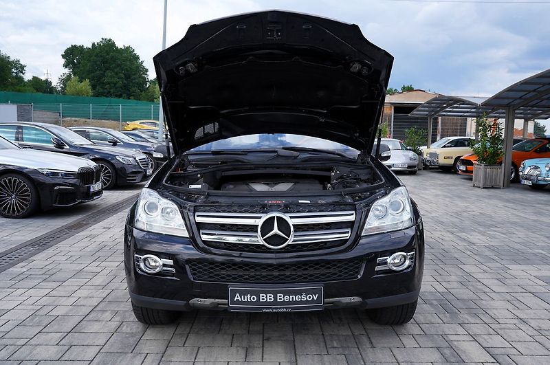 Mercedes-Benz GL 320 CDI 4Matic/navi/kůže - fotka 9 z 44
