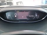 Peugeot 3008 (2022) Allure Pack 1.2 PureTech - náhled 11