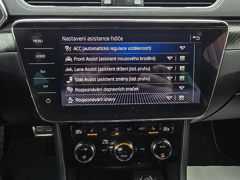 Škoda Superb 1.4TSi 160kW iV Sportline DSG - fotka 15 z 50