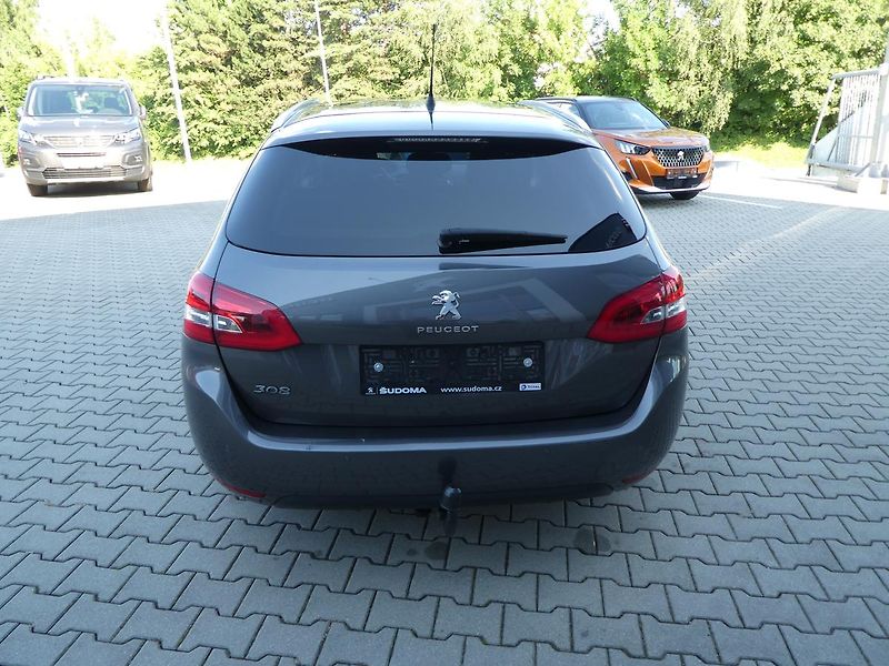 Peugeot 308 (2019) SW ALLURE 1.5 BlueHDi 130 MAN6 - fotka 6 z 27