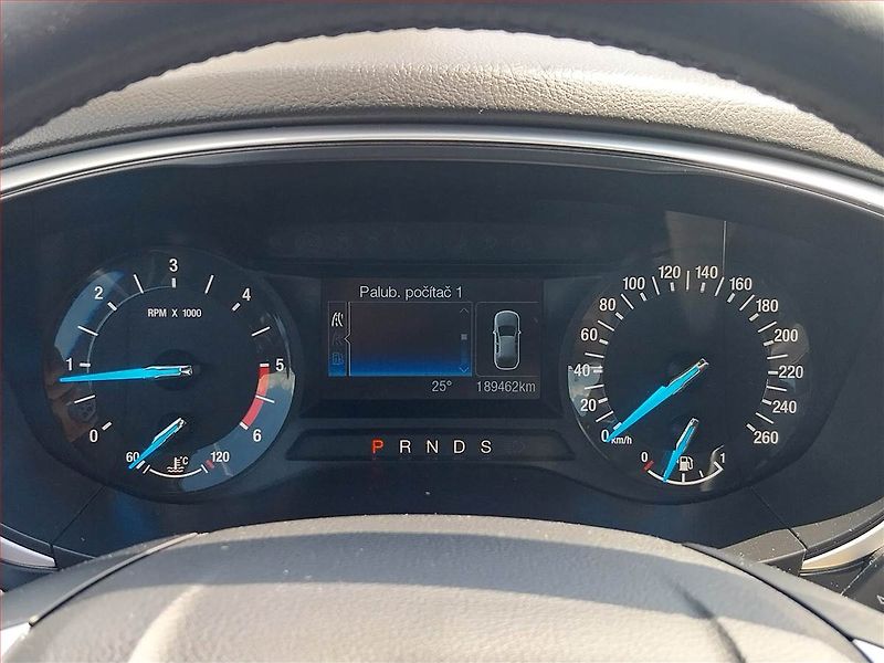 Ford Mondeo (2019) 2.0 EcoBlue, Automat - fotka 11 z 21