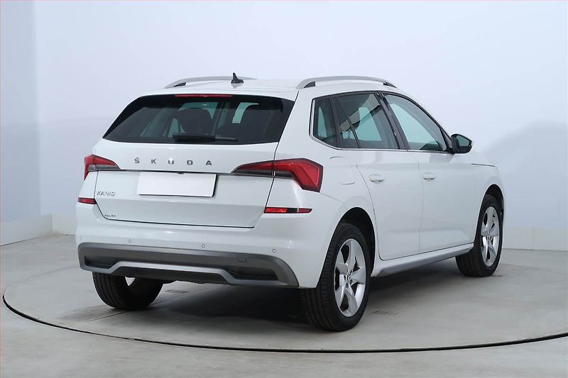 Škoda Kamiq (2020) Style 1.0 TSI, Automat - fotka 5 z 20