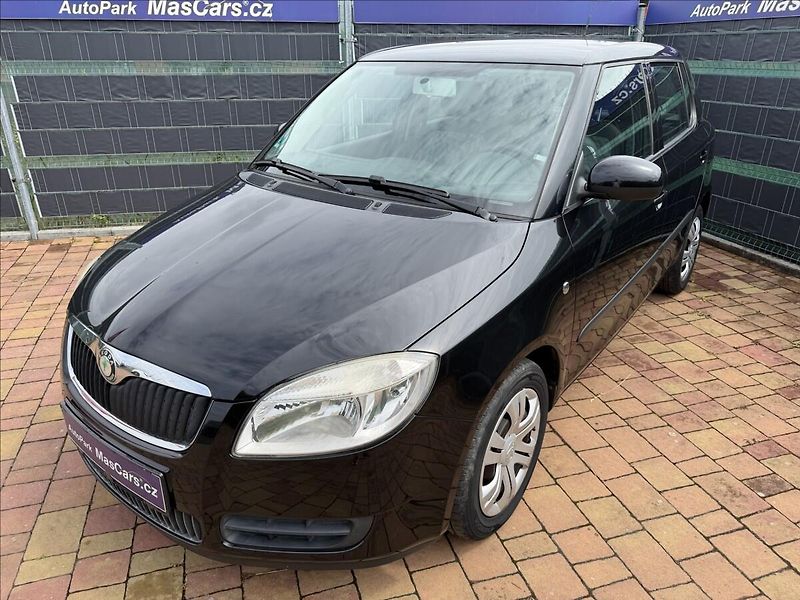 Škoda Fabia II 1.2 HTP Ambiente - fotka 4 z 17