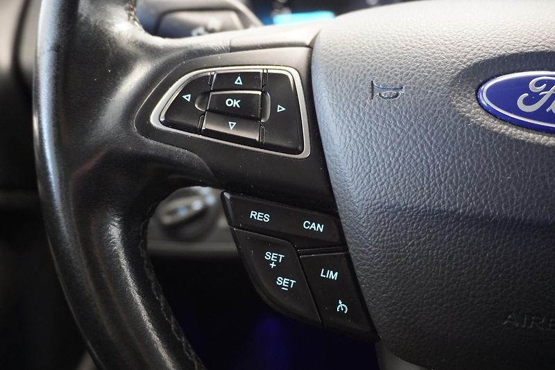 Ford Kuga (2019) 2.0 TDCI TITANIUM AUTOMAT - fotka 21 z 31