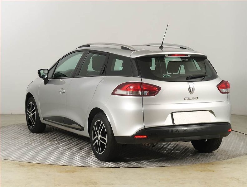 Renault Clio (2018) 0.9 TCe, ČR,1.maj, Serv.kniha - fotka 4 z 19