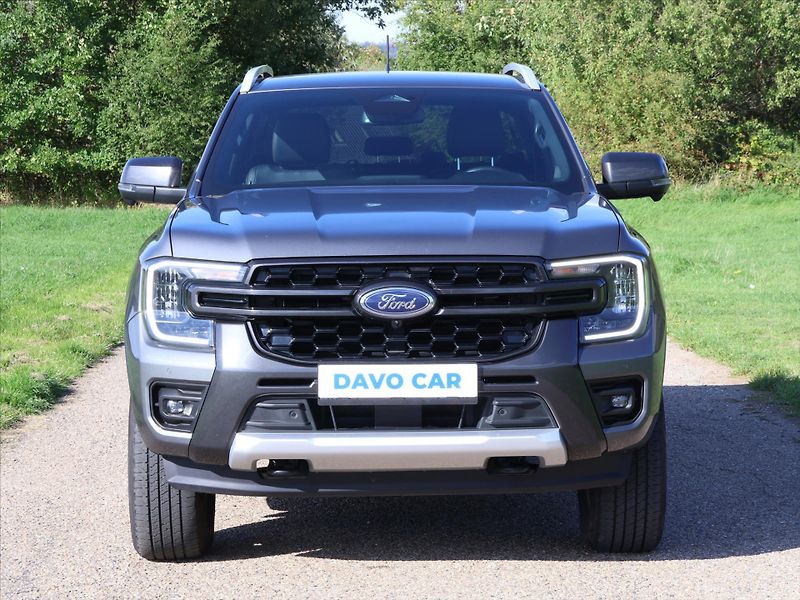 Ford Ranger 3,0 V6 TDI Aut. Wildtrak DPH C - fotka 2 z 37