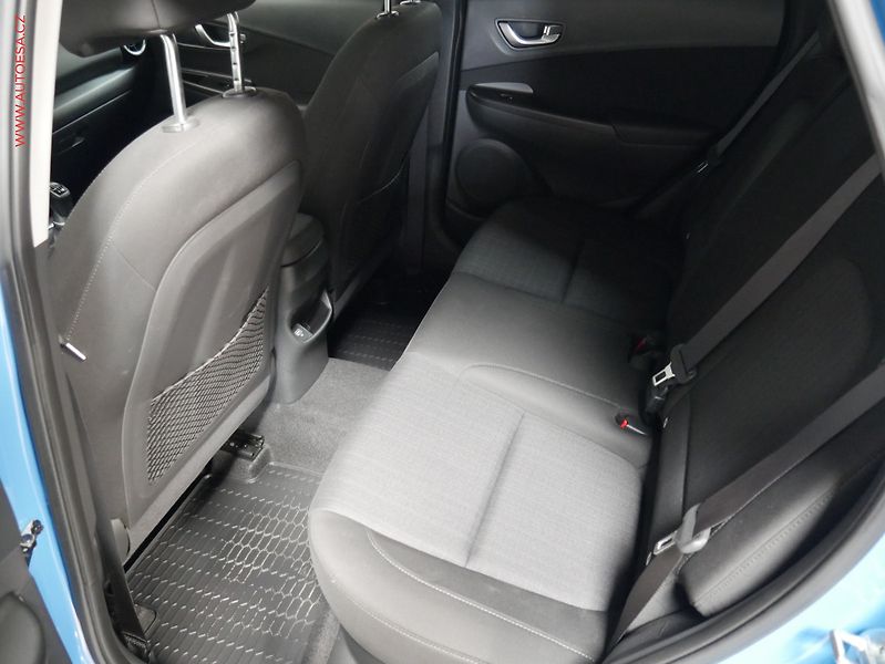 Hyundai Kona (2021) 1.0i, 1.maj,ČR, servis.kniha - fotka 10 z 22