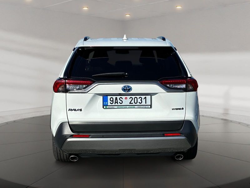 Toyota RAV4 (2023) COMFORT 2.5 HYBRID 131kW 4WD  - fotka 5 z 11