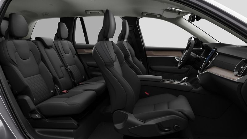 Volvo XC90 (2026) T8 AWD RECHARGE DARK PLUS 7m - fotka 4 z 11