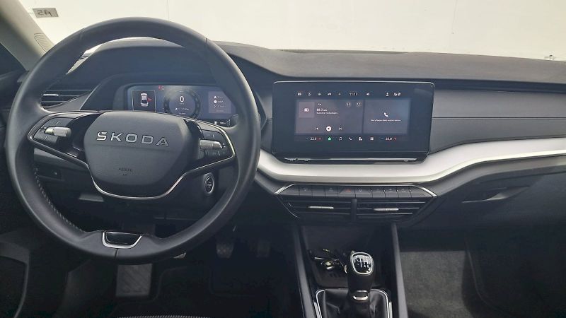 Škoda Octavia (2025) Selection 1,5 TSI 110 kW - fotka 5 z 23