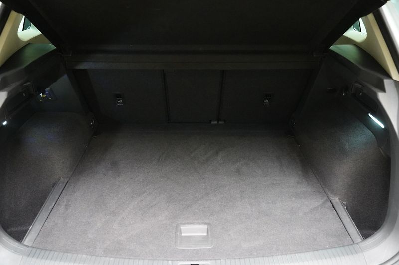 Volkswagen Tiguan - fotka 26 z 26