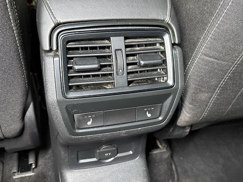 Škoda Karoq Sportline - fotka 22 z 30