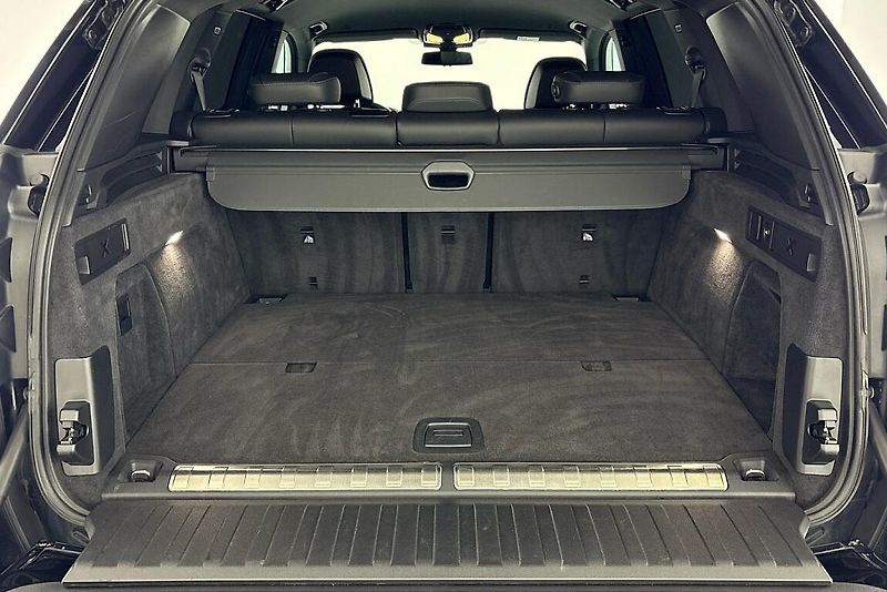 BMW X5 xDrive45e - fotka 11 z 28