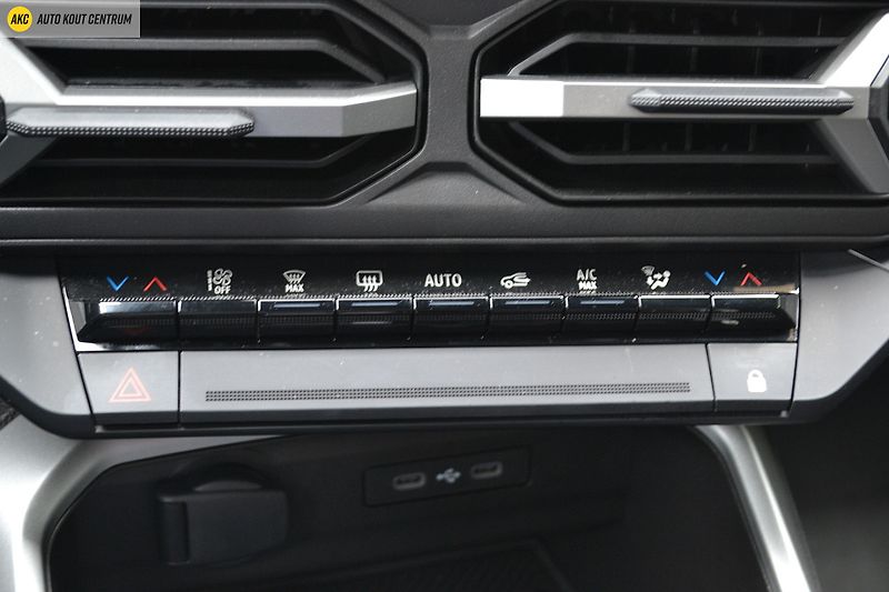 Dacia Bigster JOURNEY HYBRID 155 - fotka 30 z 61