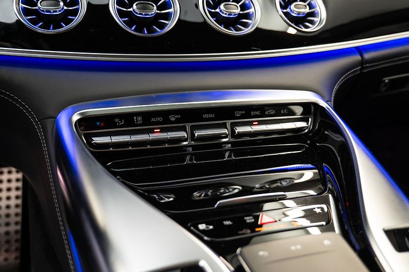 Mercedes-Benz AMG GT 63 4MATIC+ - fotka 15 z 25