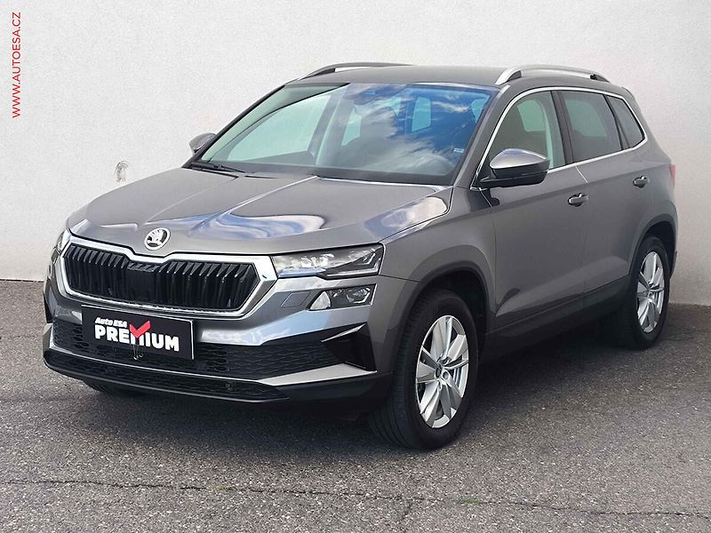 Škoda Karoq (2026) 2.0TDi 4x4 Top Selection, 1 - fotka 3 z 31