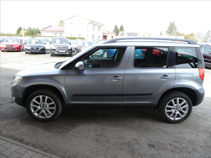Škoda Yeti 1,8 TSI 118 kW Experience 4x4 - fotka 6 z 49