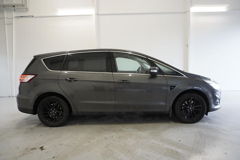 Ford S-MAX 2.0 ECOBLUE TIATNIUM,139 000KM - fotka 5 z 30