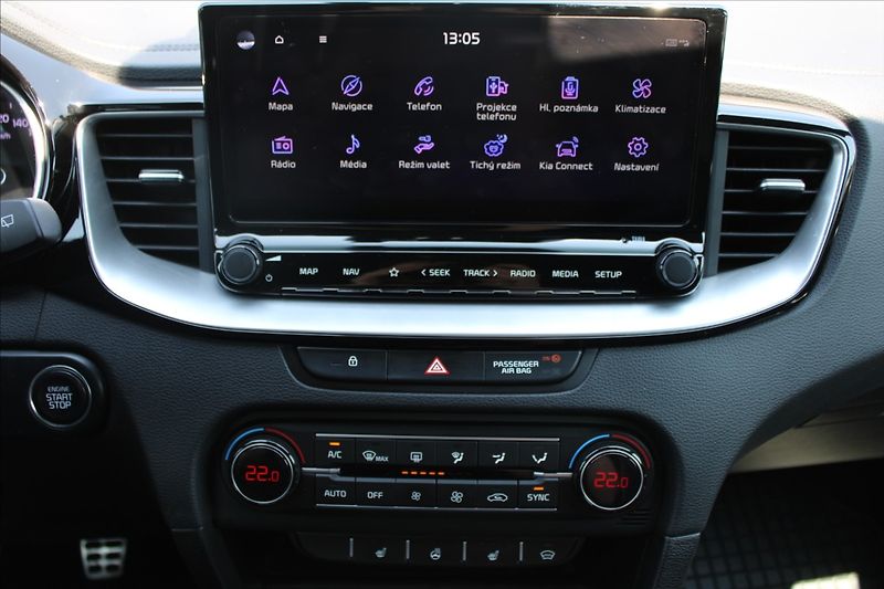 Kia ProCeed 1,5 T-GDI  1MAJ,DPH,GTLINE,JBL - fotka 16 z 41