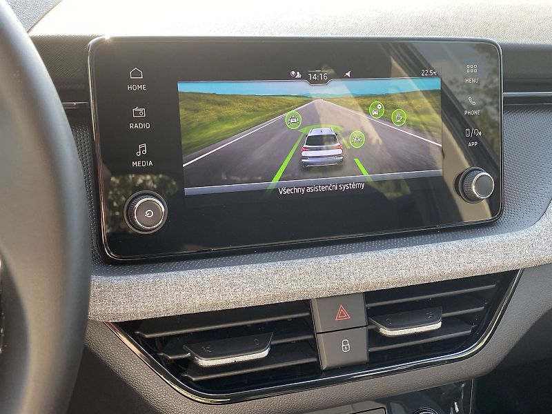 Škoda Kamiq (2025) 1.0 TSI Selection - fotka 18 z 30