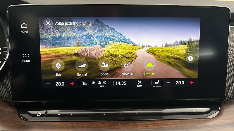 Škoda Octavia 2.0 TDI DSG 4x4 Scout Combi - fotka 27 z 28