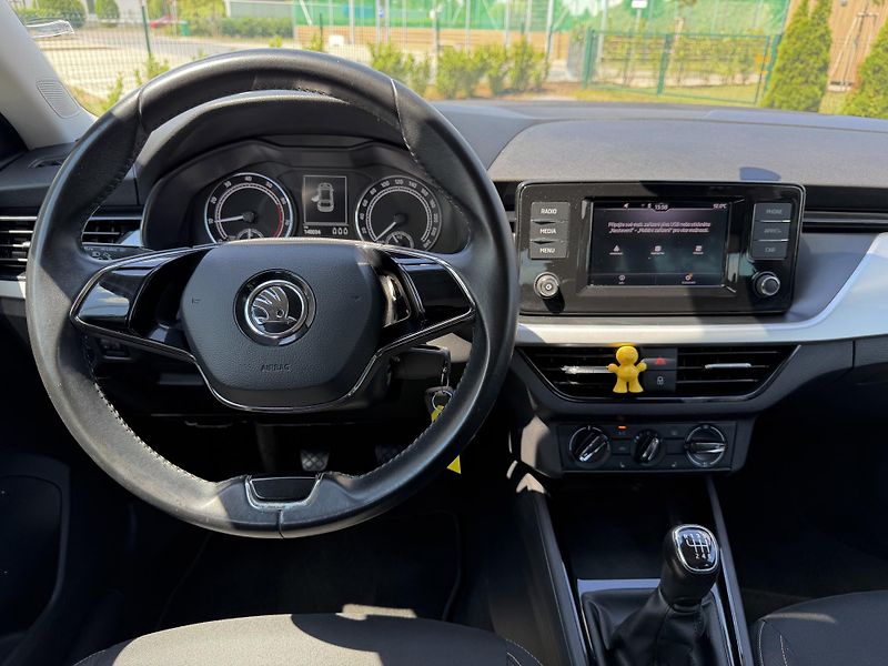 Škoda Scala (2021) 1.0 tsi 81 kW  - fotka 17 z 23