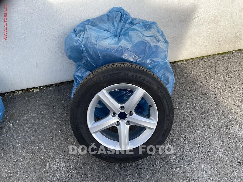 Seat Alhambra (2011) 2.0 TDi 4x4, Style, navi - fotka 19 z 19