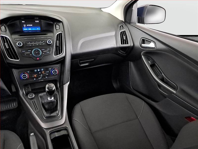 Ford Focus (2016) 1.5 TDCi, Tempomat - fotka 8 z 14