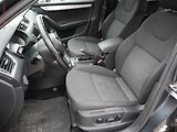 Škoda Octavia (2016) 1.6 TDi, AC, bixen. - náhled 9