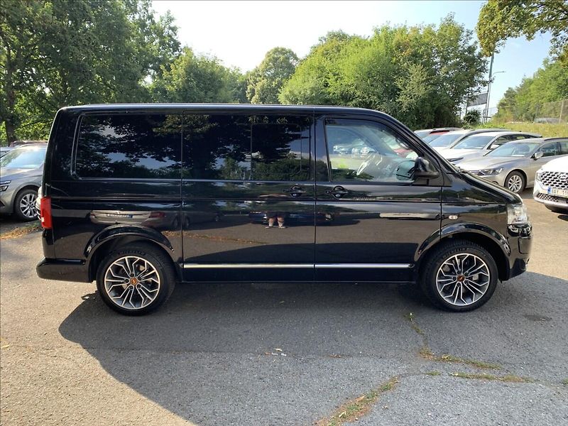 Volkswagen Multivan 2,0 TDI DSG HIGHLINE - fotka 4 z 22
