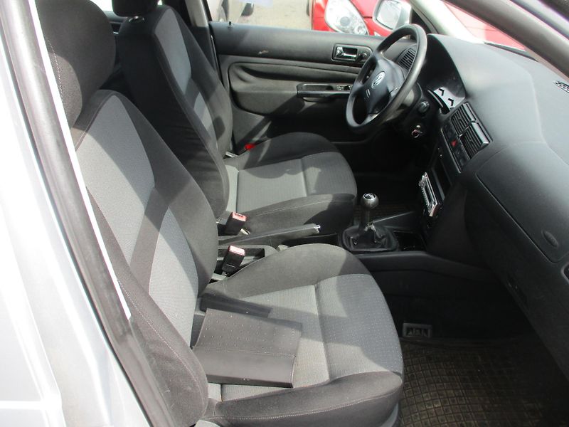 Volkswagen Golf (2003) 1,9 TDi combi nová spojka - fotka 6 z 10