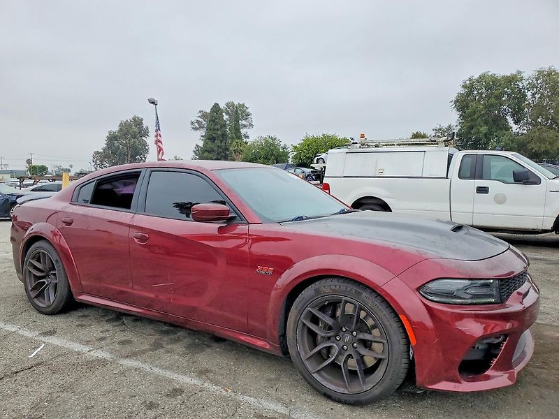 Dodge Charger (2021) Auto na cestě - fotka 4 z 12